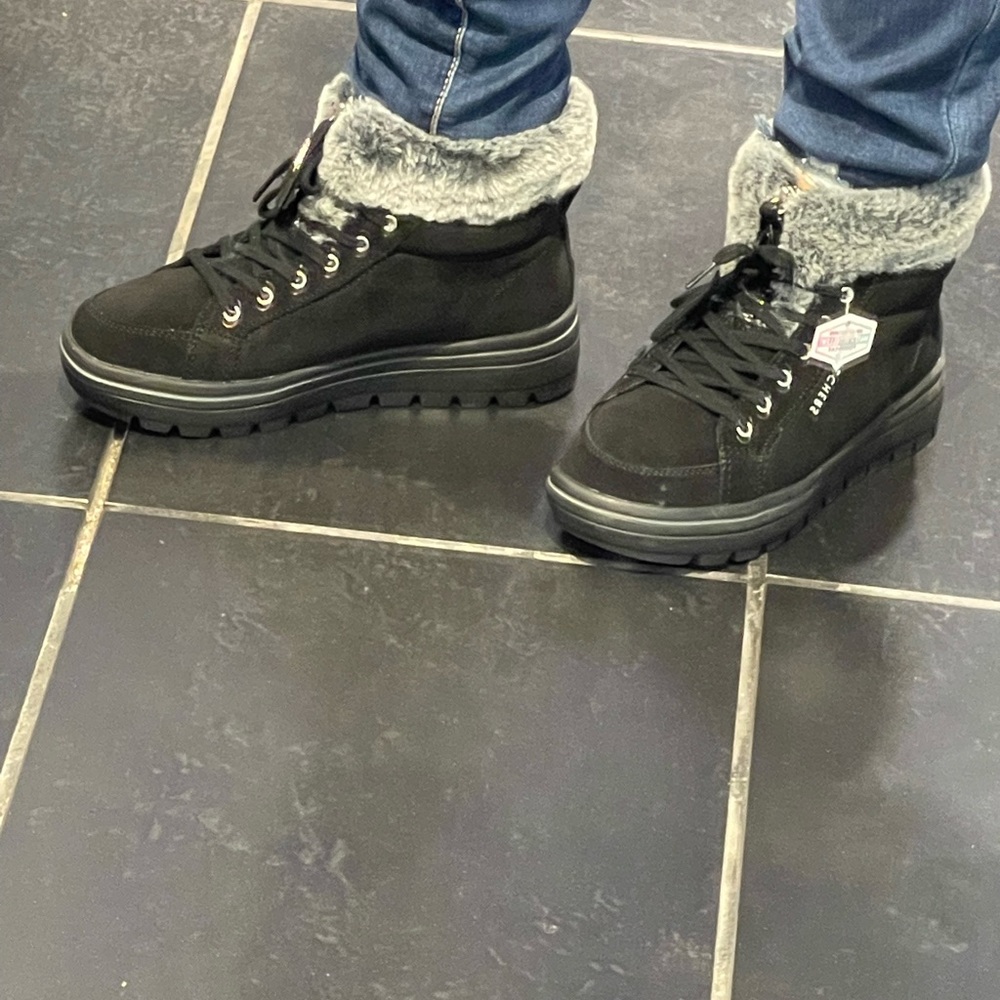 Skechers Boots